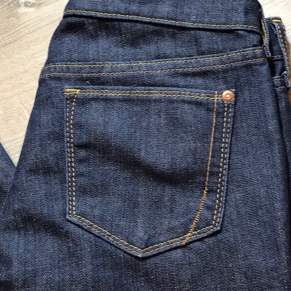 ⚓️ Old Navy~The Flirt Jeans~⚓️ - Picture 2 of 10